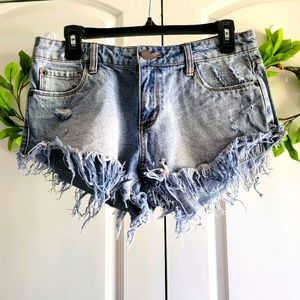 STS Blue light color denim shorst